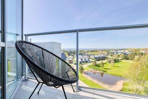 Elija Swan-Toy Apartments