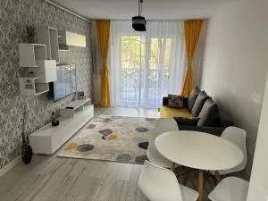 White DeLuxe Apartment - Zahanaua