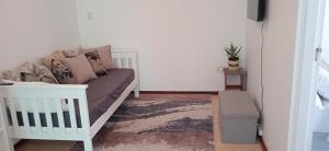 Coastal Cottage Affordable Pet-Friendly Gqeberha Port Elizabeth