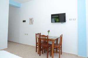 Pranveras Apartments