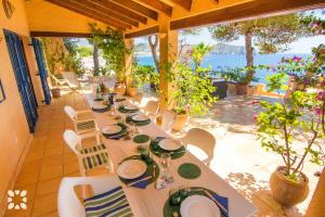 Villa Changrila by Abahana Villas