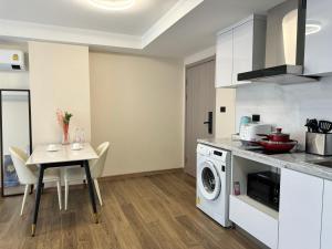 高层泳池公寓 WiFi可用