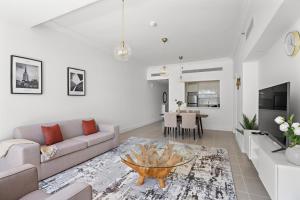 Stonetree - Golden Mile 4 - Beach Access