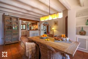 Villa Cogoll by Abahana Villas