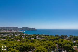 Villa Cogoll by Abahana Villas