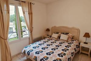 Lou Olivie, appartement climatisé avec piscine aux pieds Alpilles