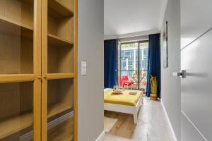 Lumina 3-room apart with parking, balcony