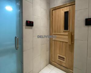 The Luxe 2 pax Studio at KL - Microwave - Washer