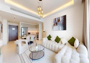Waterfront ,High Floor 2BED with Private Beach Access - 5hvězdičkové hotely ve městě Dubaj