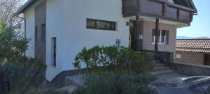 Apartment ROKO with sauna & view