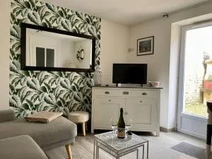 Beach House & Patio by Melrose - 阿罗芒什莱班