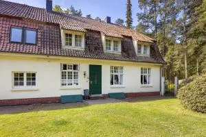 Grosszügiges Ferienhaus mit Wald - Gerdau