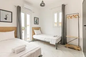 Fysalida's Coastal Gem 3 - Steps Away from the Sea - Ayía Marína