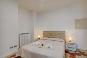 Patty New Apartment in Laveno Center - Happy Rentals