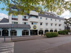 Hotels B&B HOTEL Lorient Ploemeur : photos des chambres