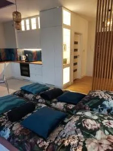 Apartament Cień Wiatru z wanną i widokiem na jezioro - 哈日科维