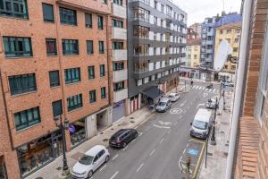 Amplio apartamento exterior junto a HUCA by Renthas