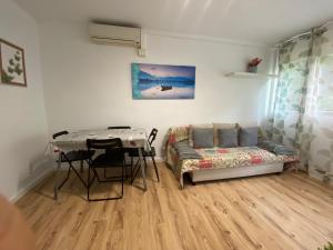 Nice flat near the beach and Parc del Forum