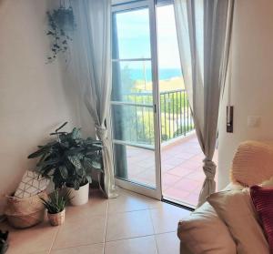 SeaView Garden Pool 5 min walk to Luz beach Lagos