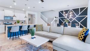 Comic Universe Villa