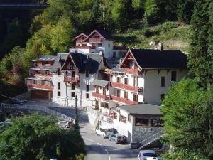 Hotels Hotel Les Chalets : photos des chambres