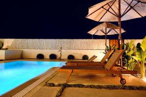 Ashta Suites Minimal Suite