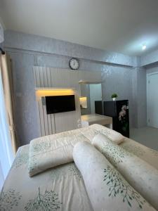 Apartemen Green Pramuka City Type Studio Full Furnish