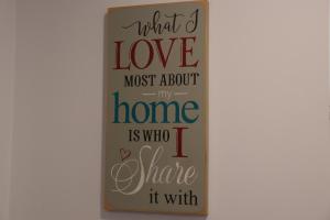 Cozy place, 15 min to Niagara Falls & USA border.