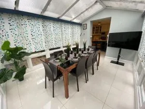 #Chic 6-Bedroom London Retreat# - Plumstead