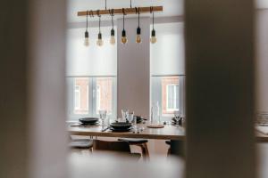 Appartements Duplex 4pers - 100m du metro - SmartTV - Fibre : photos des chambres