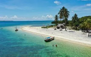 Basecamp Mafía Island - Chole