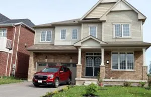 Spacious stay, 15 min to Niagara Falls & US border - Thorold