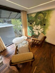 Mickey Homestay