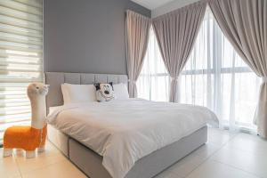 Mickeys Magic Urban Suites Jelutong Penang, Seaview