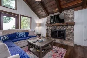 Glenora Bluffs - private lake access - pet friendly - Lee