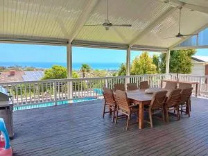 Sunset Poolside Escape - Pet Friendly - Darlington