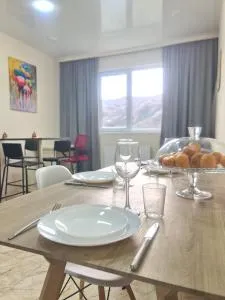 Апартаменты на набережной реки - 鲁斯塔维