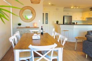 Vista Victor Harbor Beachfront Apartment No 4