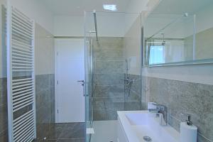 Guesthouse Viktorija Flat - Deluxe Apartment