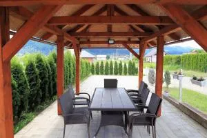 Guesthouse Viktorija Flat - Prozor