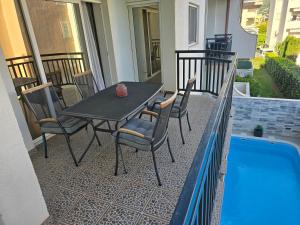 Holiday apartments Stobrec 2