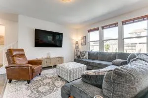 Spacious Roseville Home with Patio - Near Golf! - Nicolaus