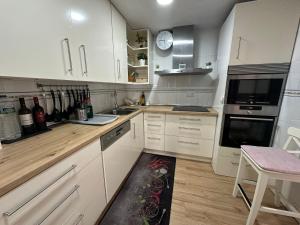 Room with private bathroom in shared apartment