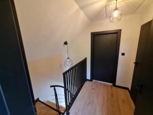 Pole Lawendowe Sielsko - domek na polu