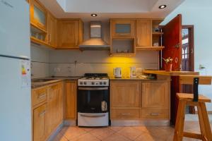 Florisbelo Acosta & Gorriti