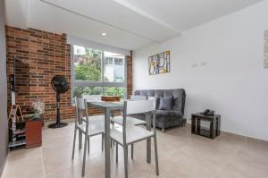 Apartamento central en zona comercial