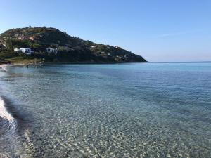 Piccolo appartamento con incantevole vista mare img33