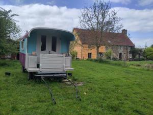 Campings Chez Marie Roulotte : photos des chambres