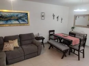 Casa confort nueva Cerca de outlets y Hospital Regional - San Carlos