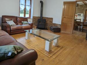 Maisons de vacances Maison Bois-de-Champ, 4 pieces, 8 personnes - FR-1-589-636 : photos des chambres